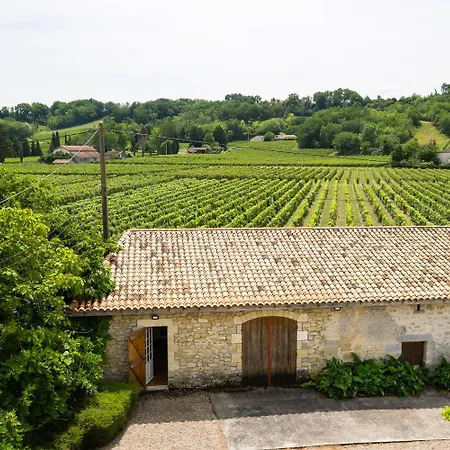 Chateau Chaumeton * Sainte-Terre